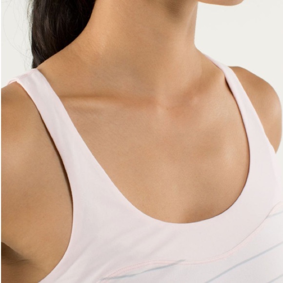 Lululemon Run: First Base Tank - Picture 4 of 9